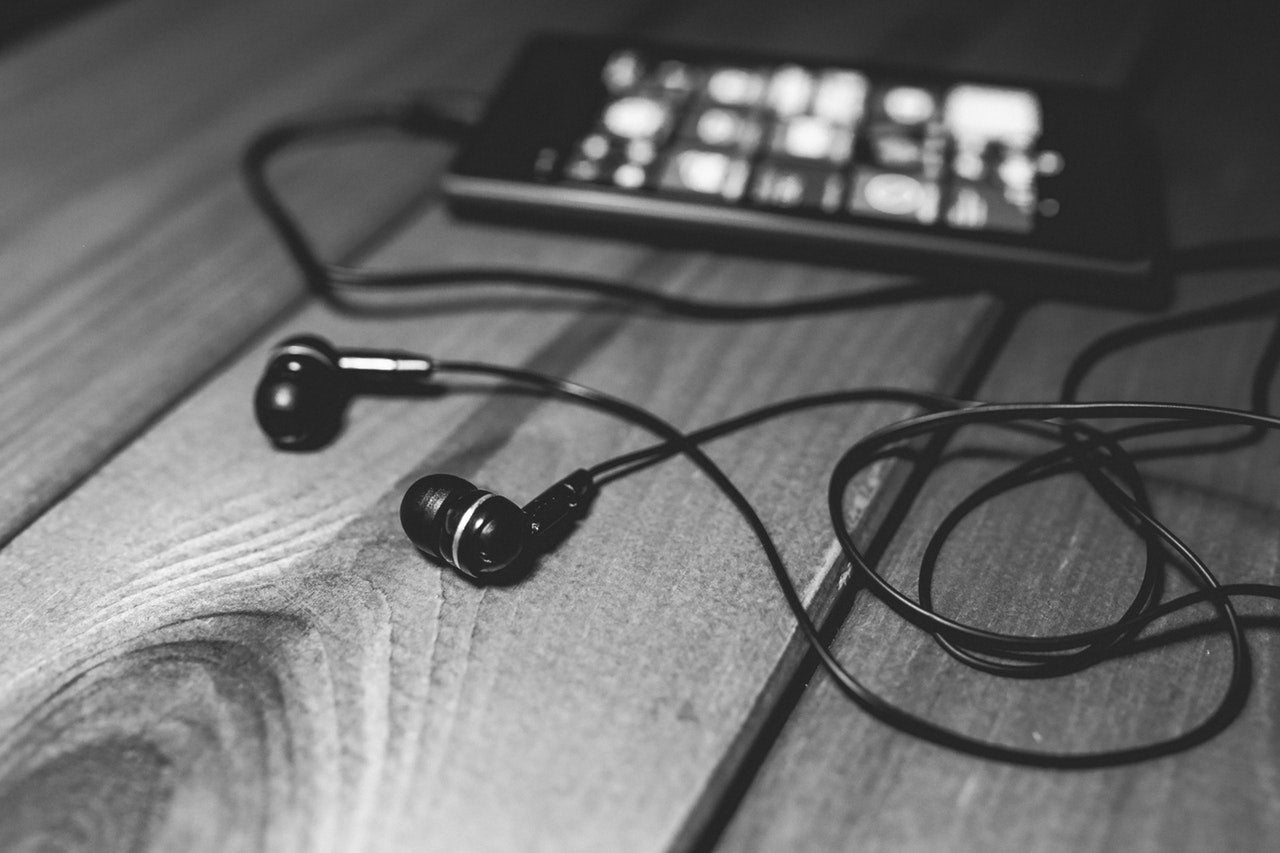 Earphone